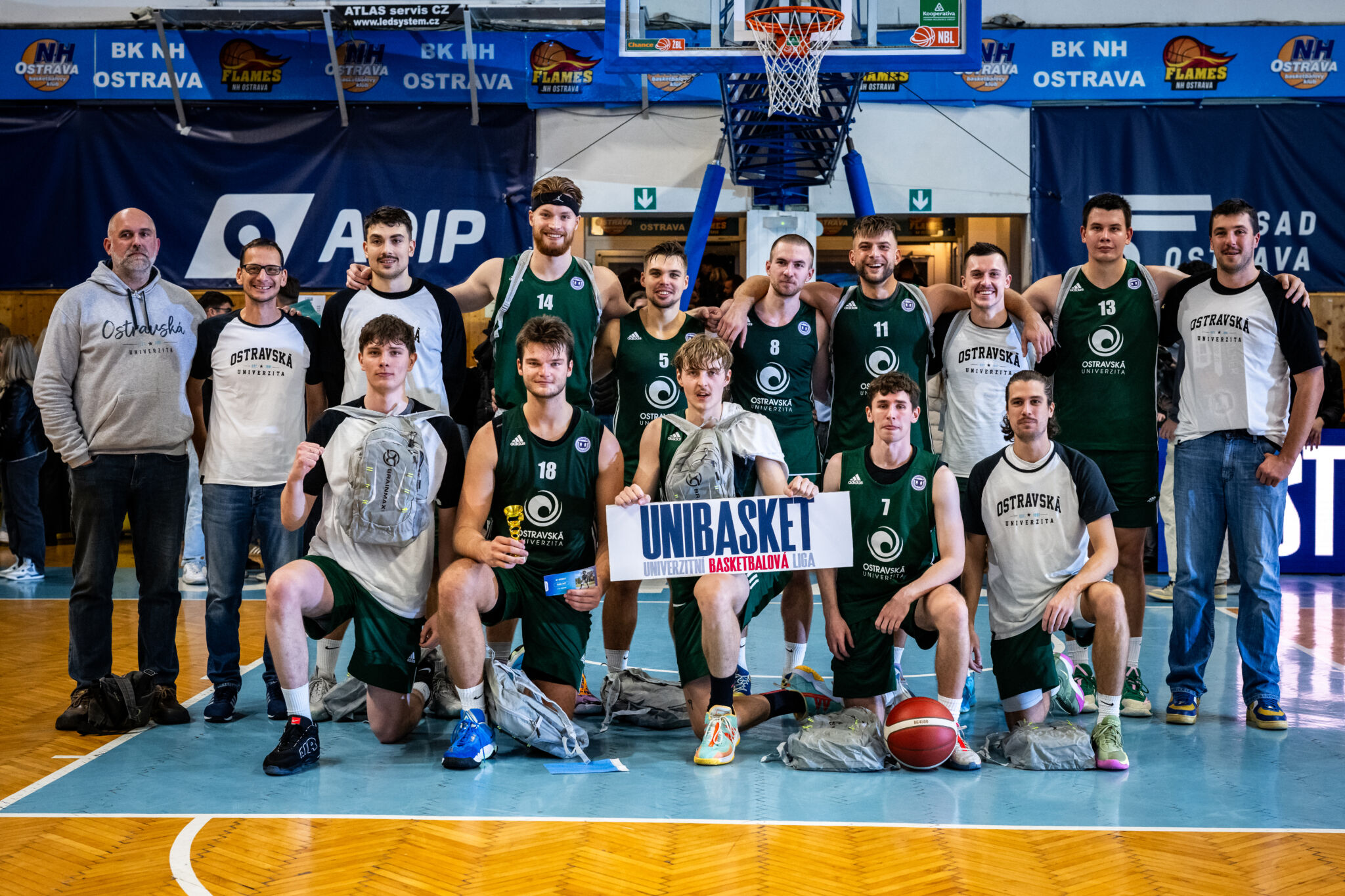 UNIBASKET-_-OSTRAVA-_-13.-11.-2024-113-2